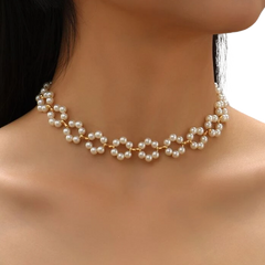 Floral Elegance - Mojood