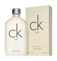 CALVIN KLEIN CK One - Eau de Toilette With Gift Box